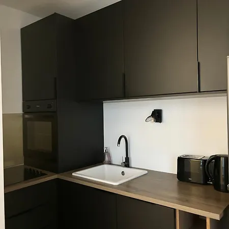 Petit Coin De Paradis Proche Gare De L'est Paryż